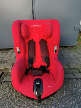 MAXI COSI AXISS