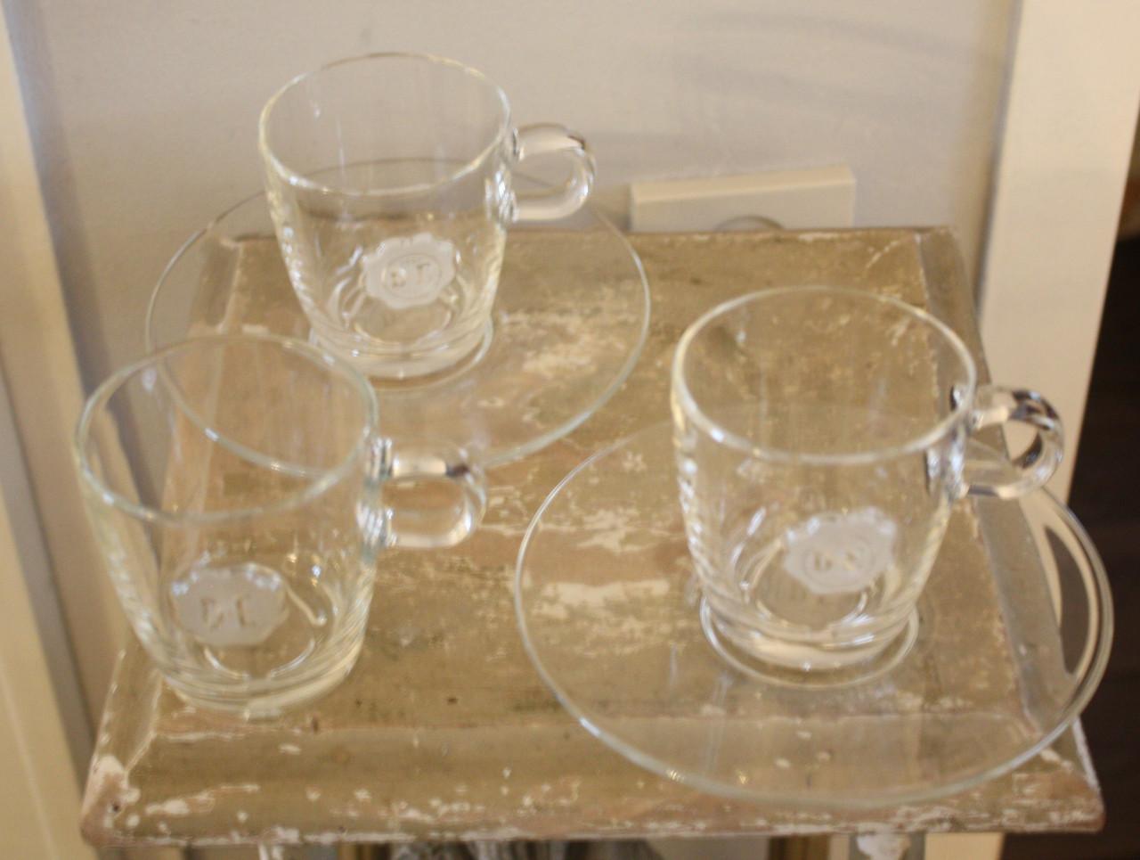 Nieuwe Douwe Egberts kop en schotel glas