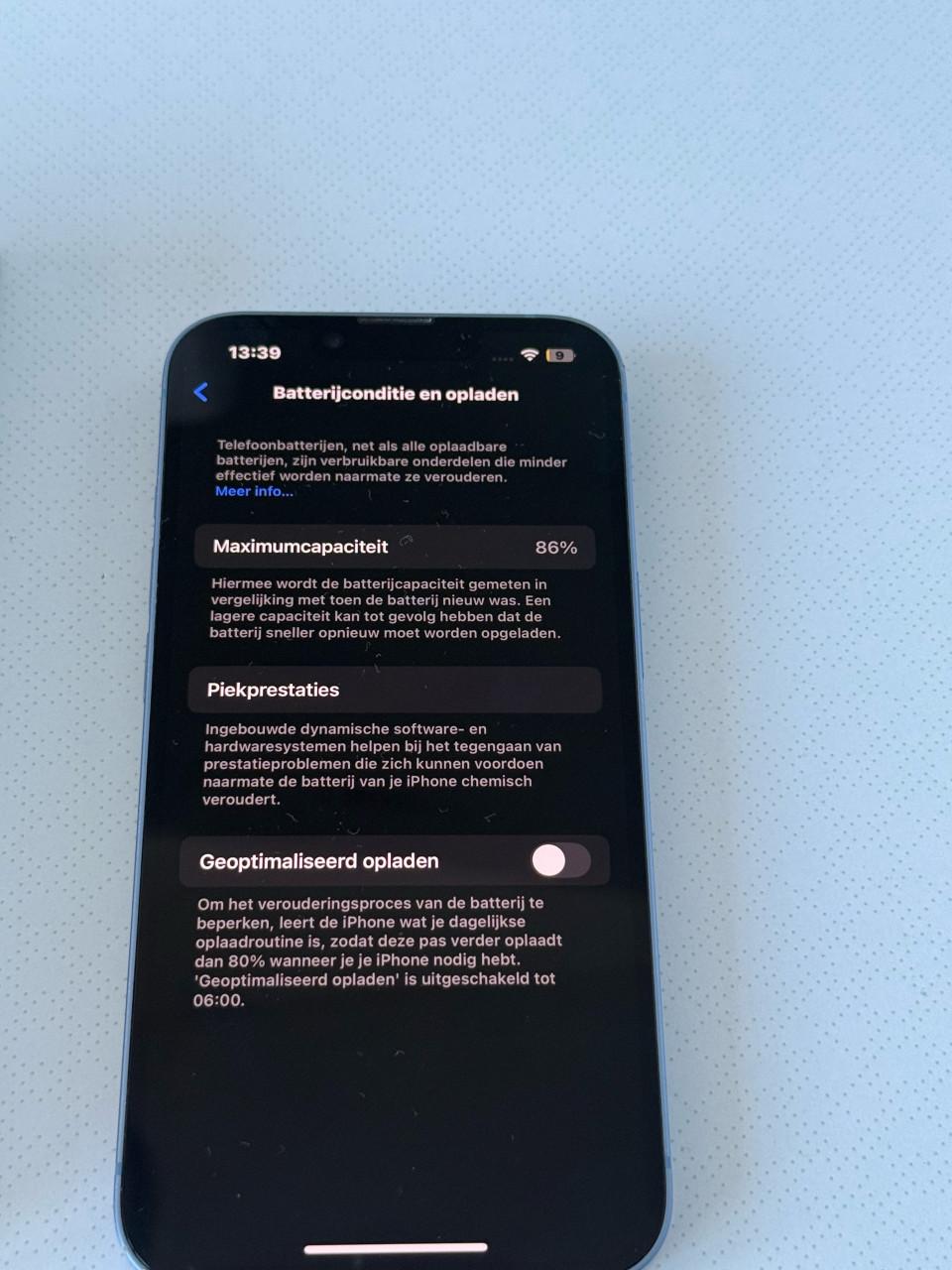 Lichtblauwe iphone 14 128GB