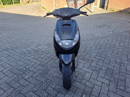 Te koop peugeot vivacity 70 cc