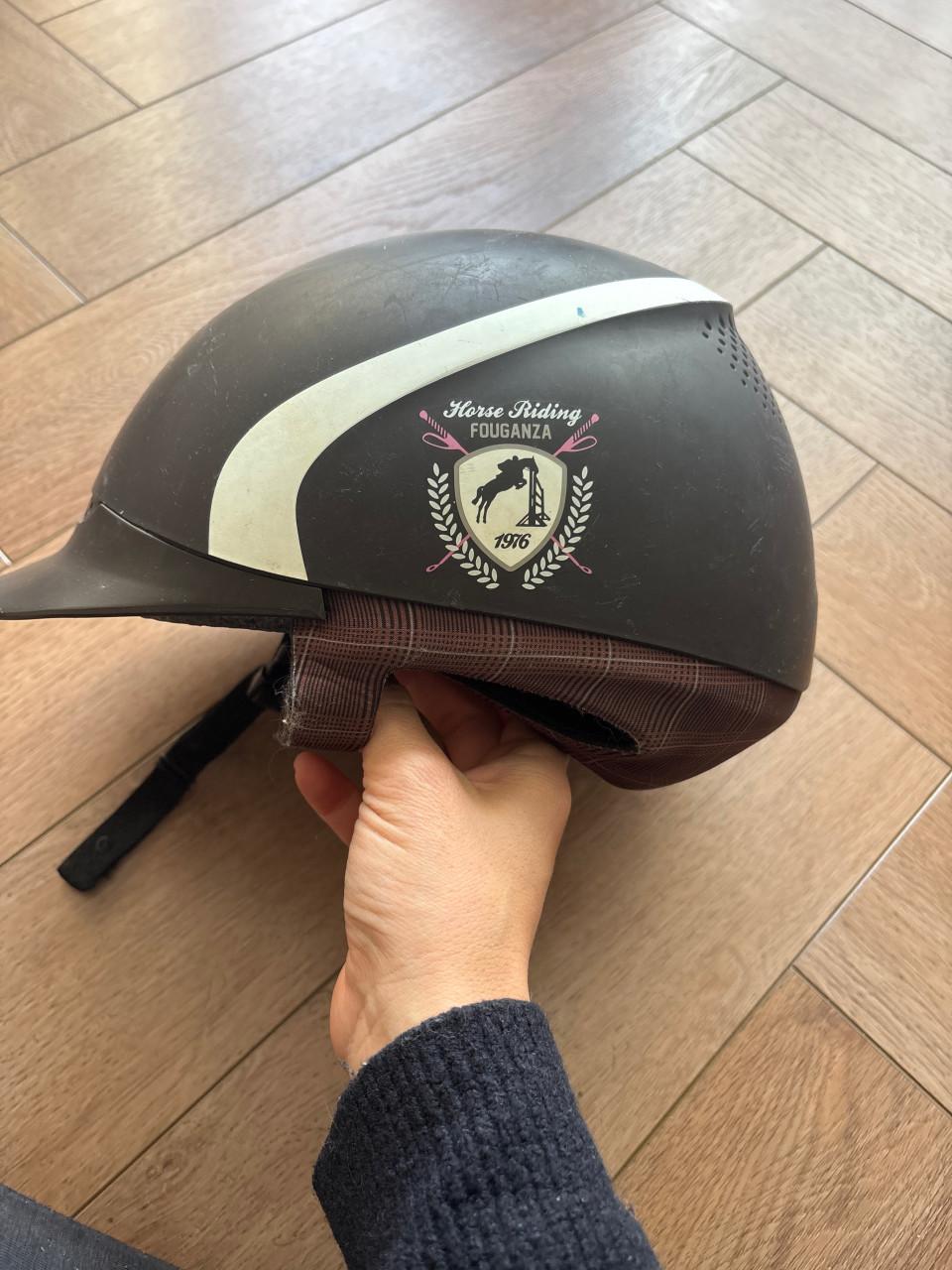 Fouganza paardrij cap maat 55-57