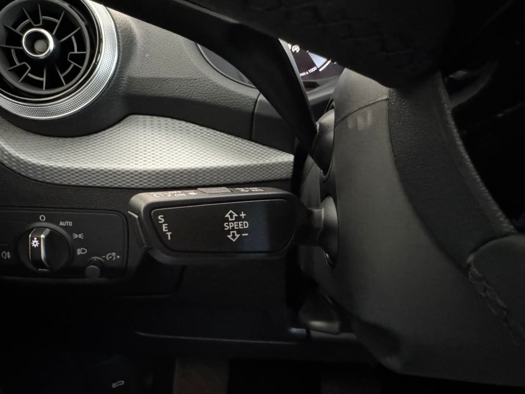 Audi Q2 35 tfsi pro line