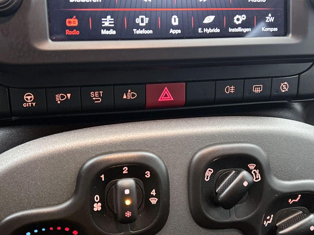 Fiat Panda 1.0 hybrid city life | airco | dab+