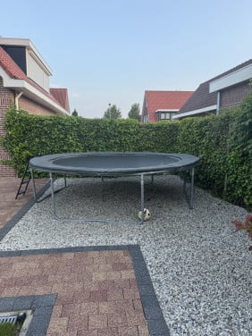 Trampoline