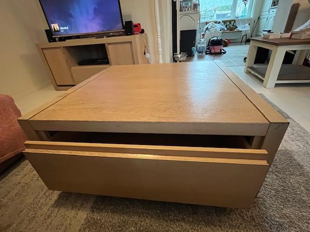 Salontafel en tv-meubelset (gaat samen weg, gratis!) - zelf ophalen