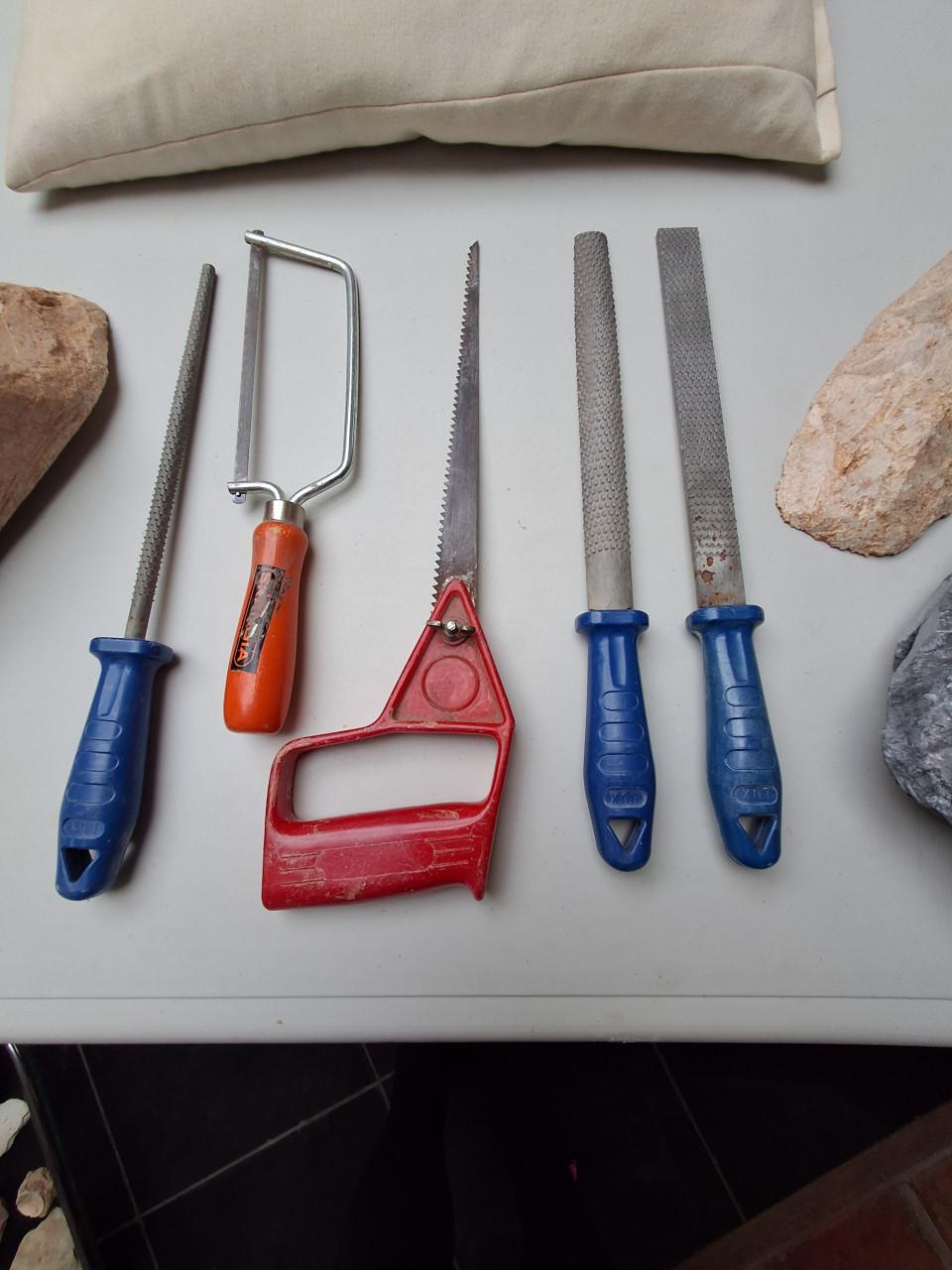 Te koop: Diverse materialen voor beeldhouwen