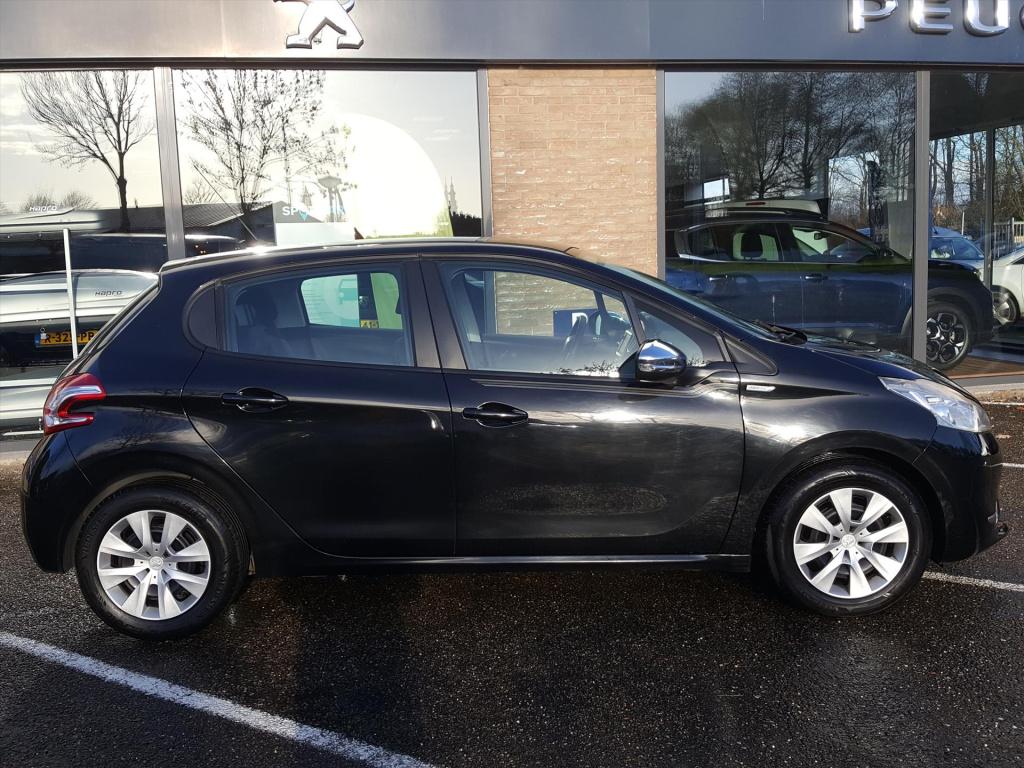 Peugeot 208 1.2 vti 82pk 5d urban soul navigatie | cruise control | airco |