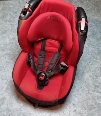 Maxi-Cosi Auto Kinderstoel - Rood/Zwart