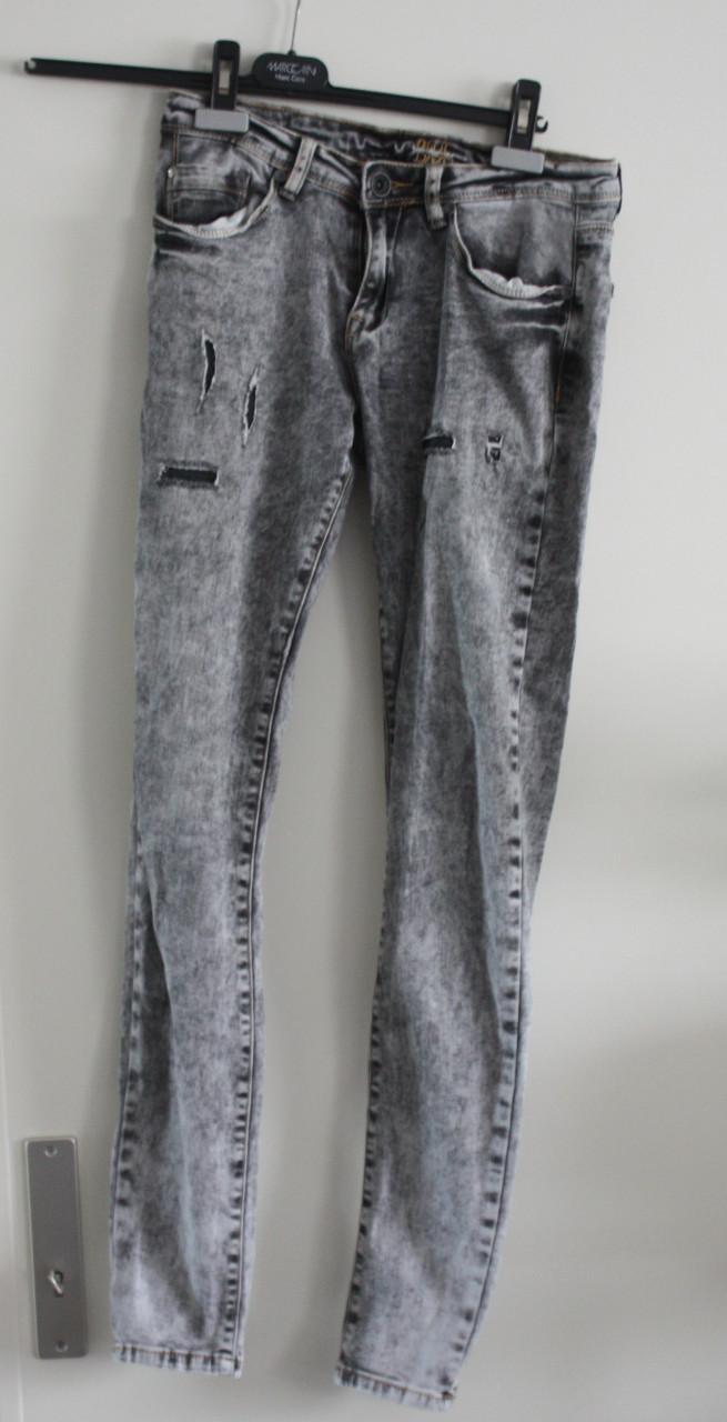Grijze spijkerbroek maat 36