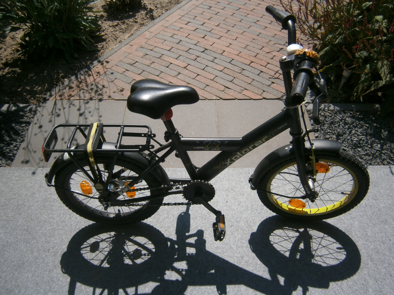 Stevig fiets en step (driewieler)
