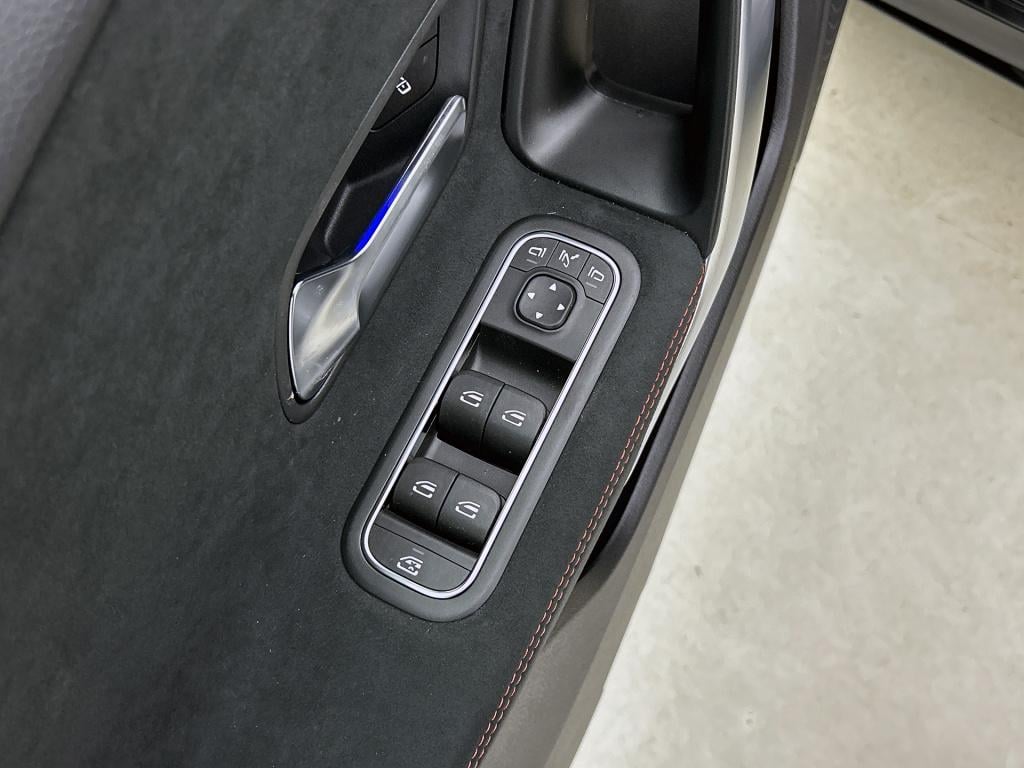 Mercedes-Benz A-Klasse 250 e business solution amg | panoramaschuifdak | sm