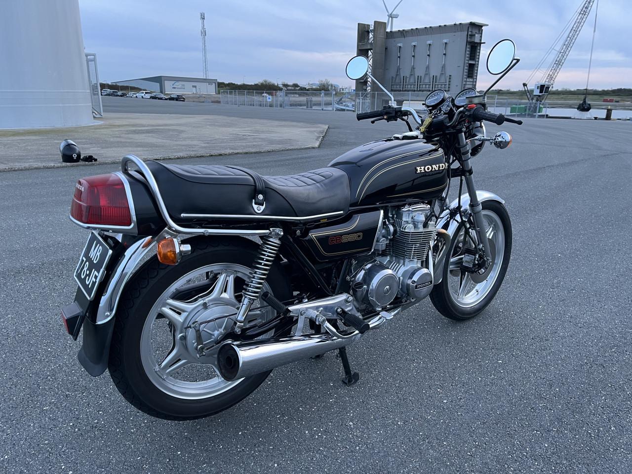Honda CB 650 met maar 28.000km