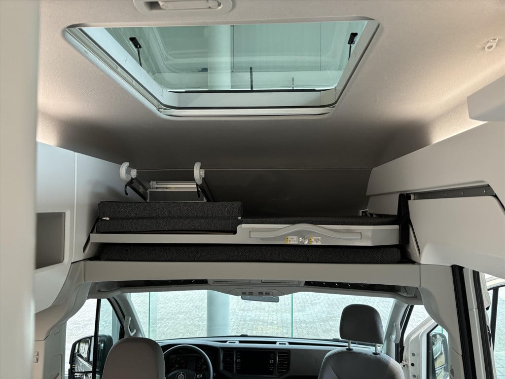 Volkswagen Transporter crafter 2.0tdi 177pk automaat grand california 600 |