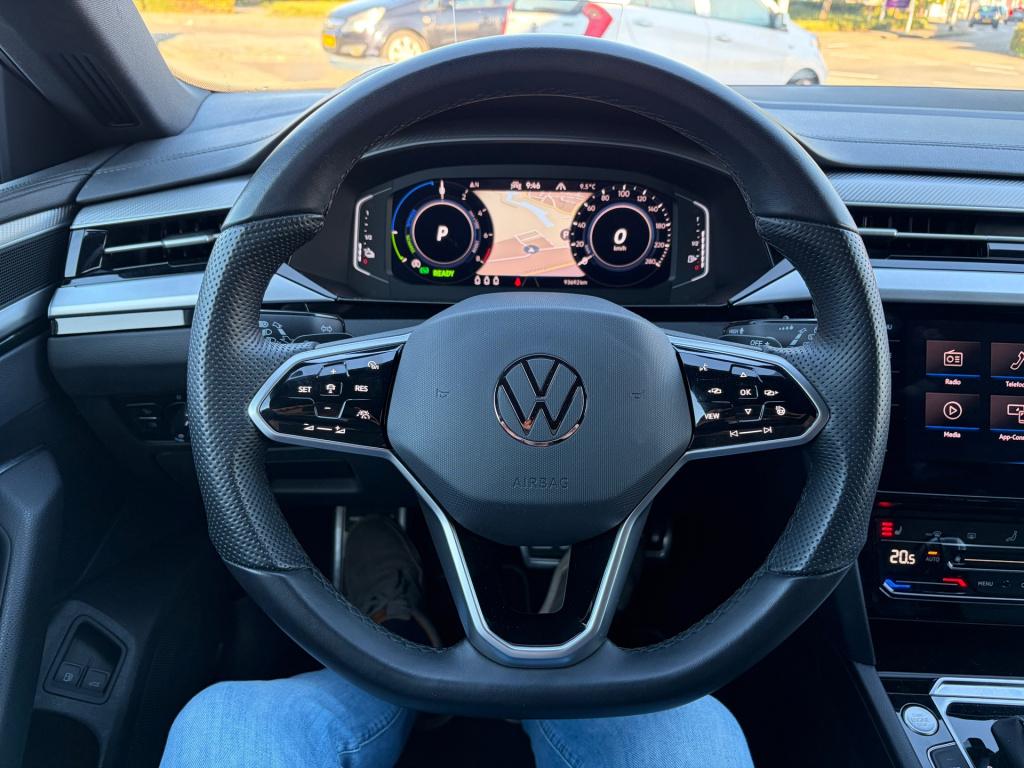 Volkswagen Arteon shooting brake 1.4 tsi ehybrid r-line business+