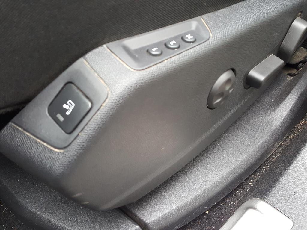 Peugeot 3008 1.2 130pk s&s gt automaat navigatie | trekhaak | apple carplay