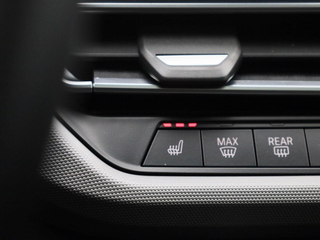BMW 2-serie gran coupé 218i executive | automaat | apple carplay / android 
