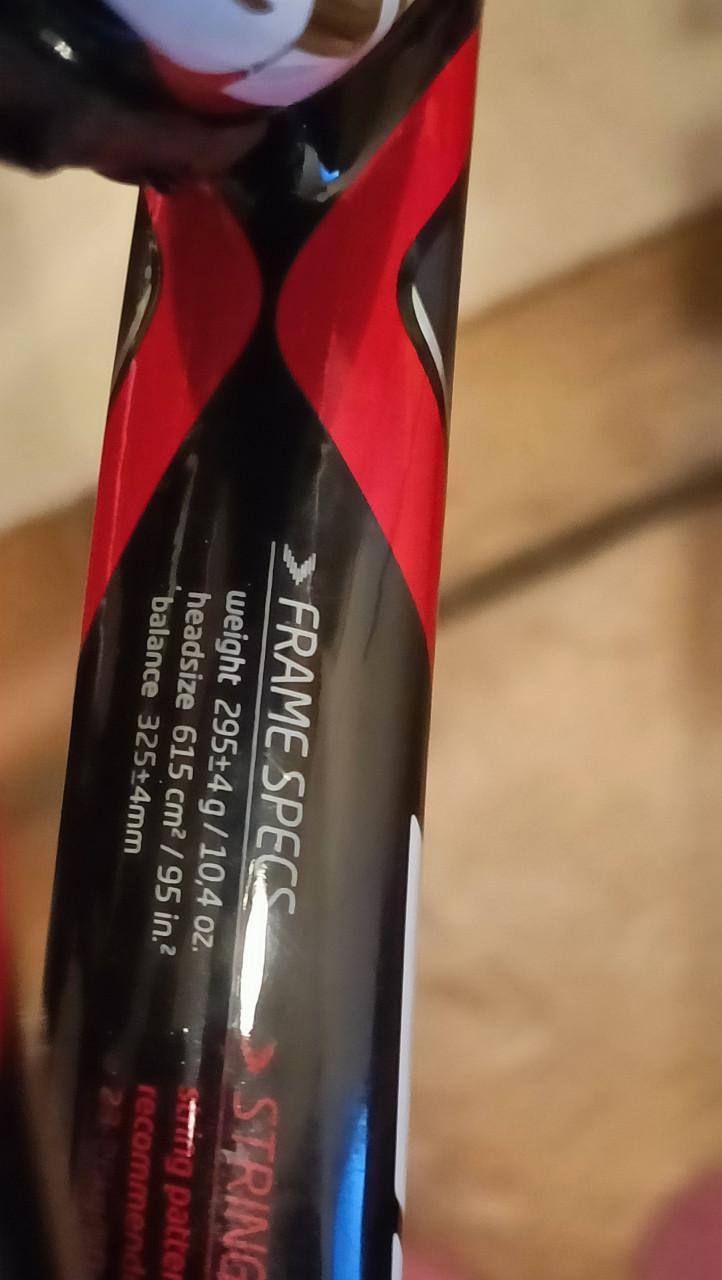 2 keer tennisracket Tecnifibre. Grip 2. Weigt 295 /4 gram. Headsize 615 cm2