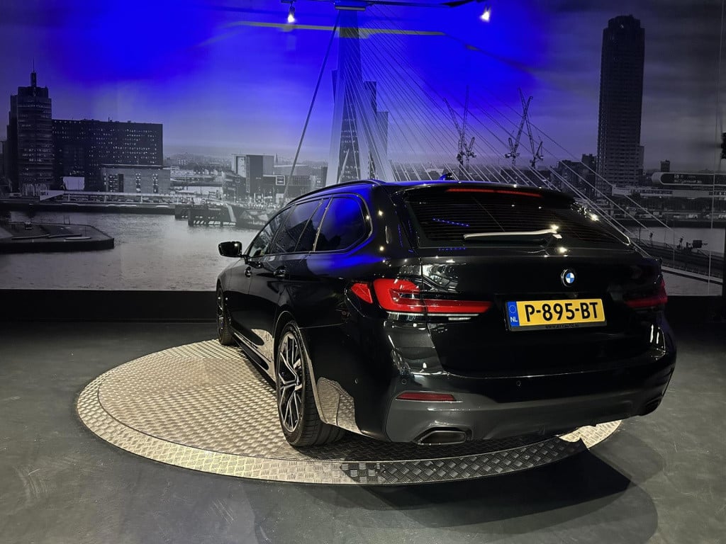BMW 5 Serie touring 520i high executive m-pakket *camera*leer*