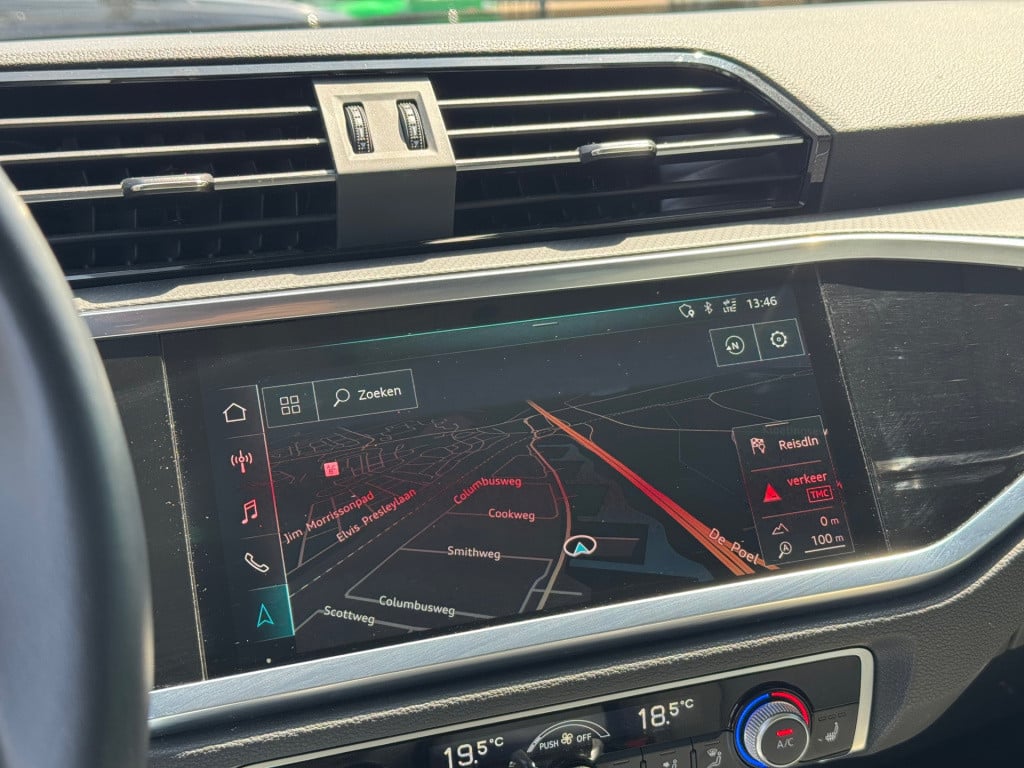 Audi Q3 35 tfsi advanced * panoramadak * matrix led * 360 camera
