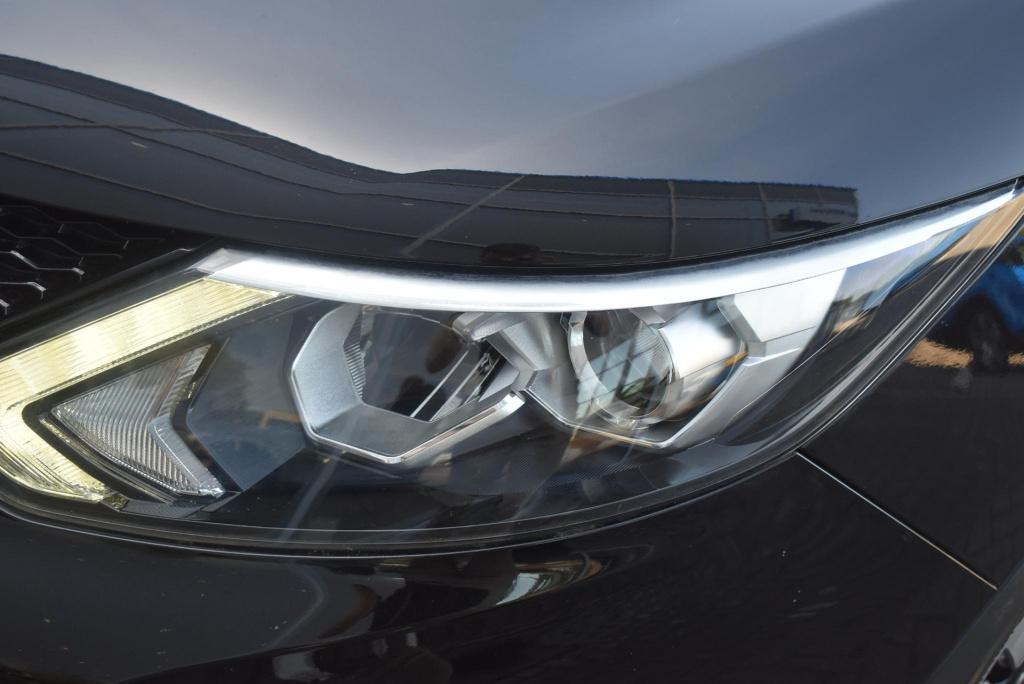 Nissan Qashqai 1.2 tekna | climate control | cruise control | trekhaak | st