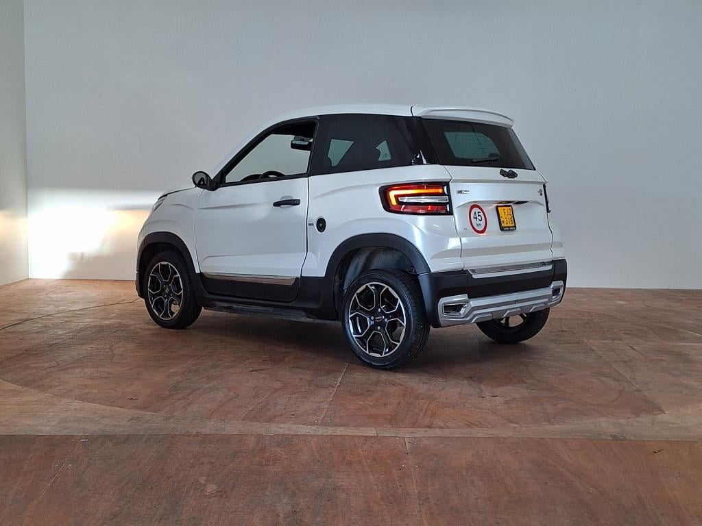 Ligier Js60 brommobiel sport sun