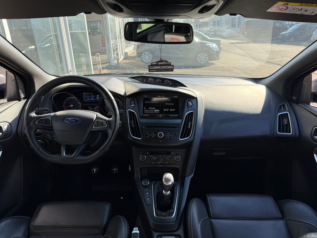 Ford Focus 2.0 st-3