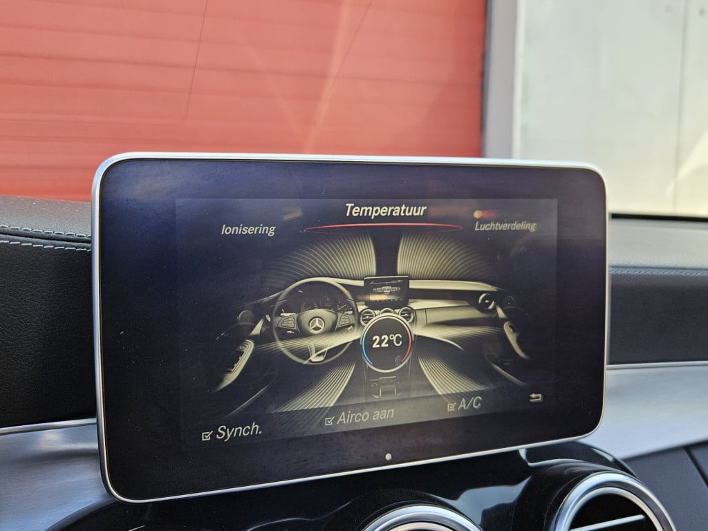 Mercedes-Benz C-Klasse cabrio amg 63 | burmester | carbon ceramic brakes