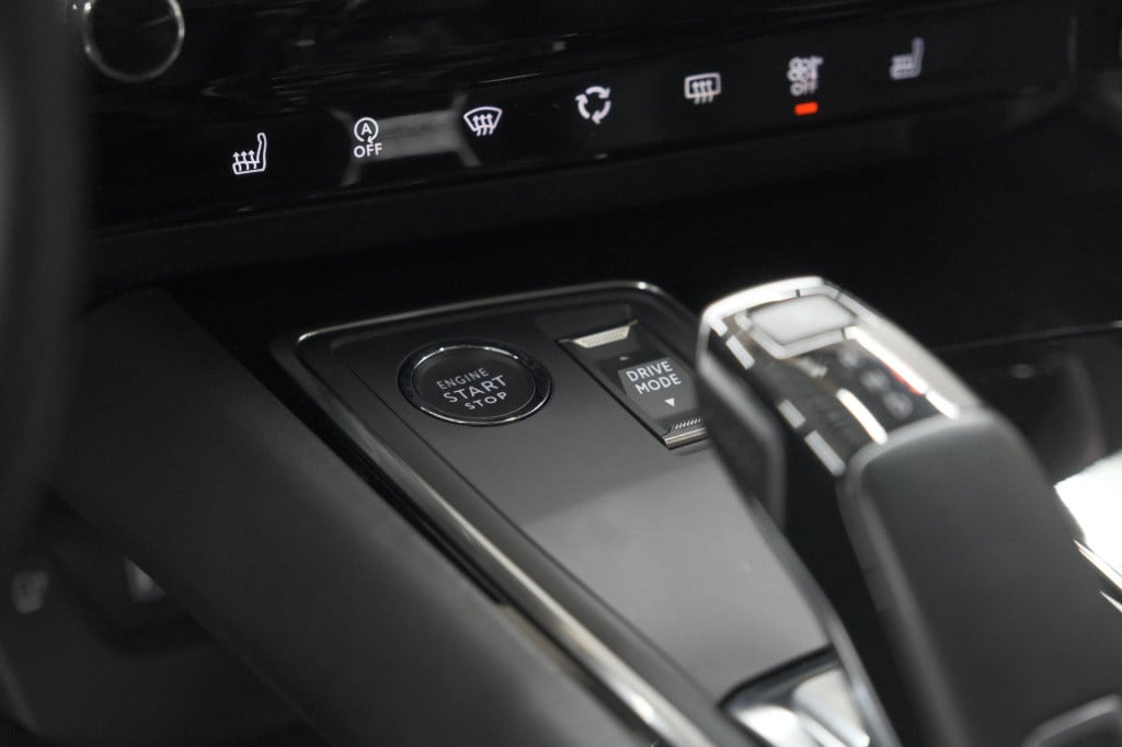 Peugeot 508 puretech 130 eat8 allure pack business | adaptieve cruise contr