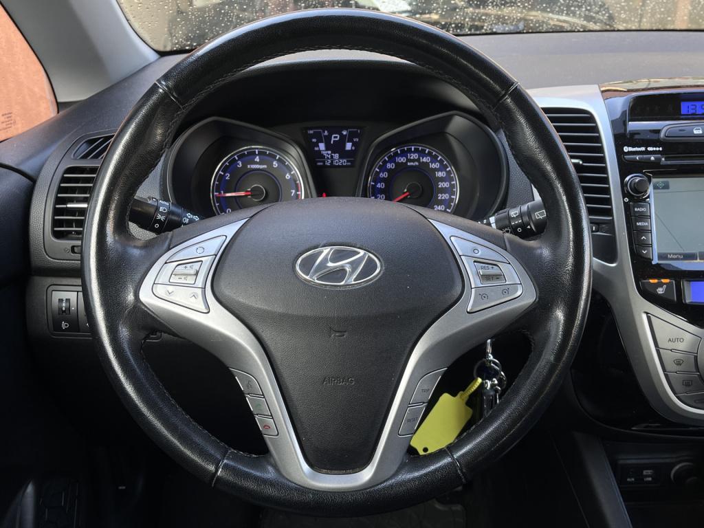 Hyundai Ix20 1.6i premium - cruise & climate c. | stoel-/stuurverw. | leder