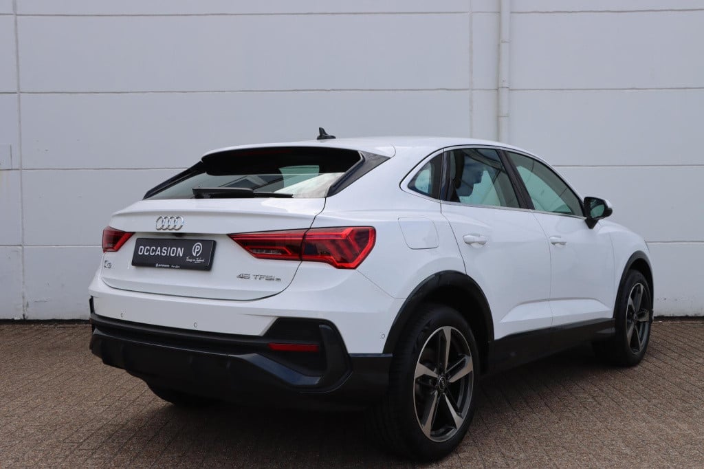 Audi Q3 sportback 45 tfsi e s edition 245pk s-tronic