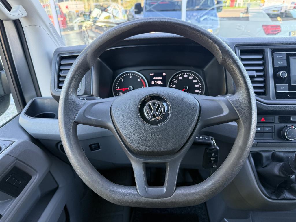Volkswagen Crafter 35 2.0 tdi 140pk l3h3 | pdc | airco | trekhaak 3t