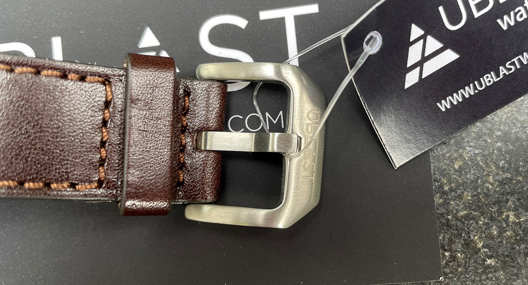 UBLAST traveler automatisch uurwerk. NIEUW
