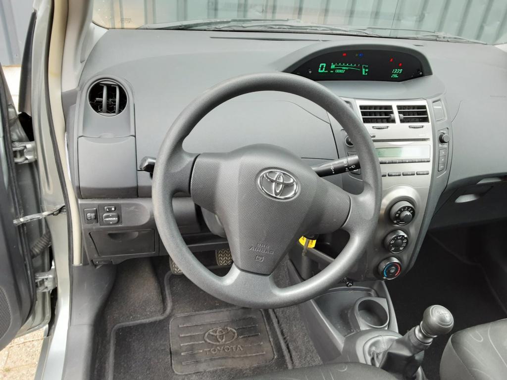 Toyota Yaris 1.3 vvti comfort