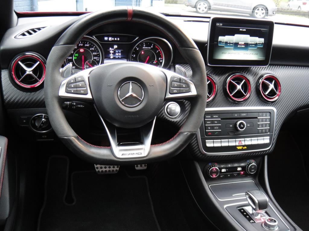 Mercedes-Benz A-Klasse 45 amg 4matic performance seats full options