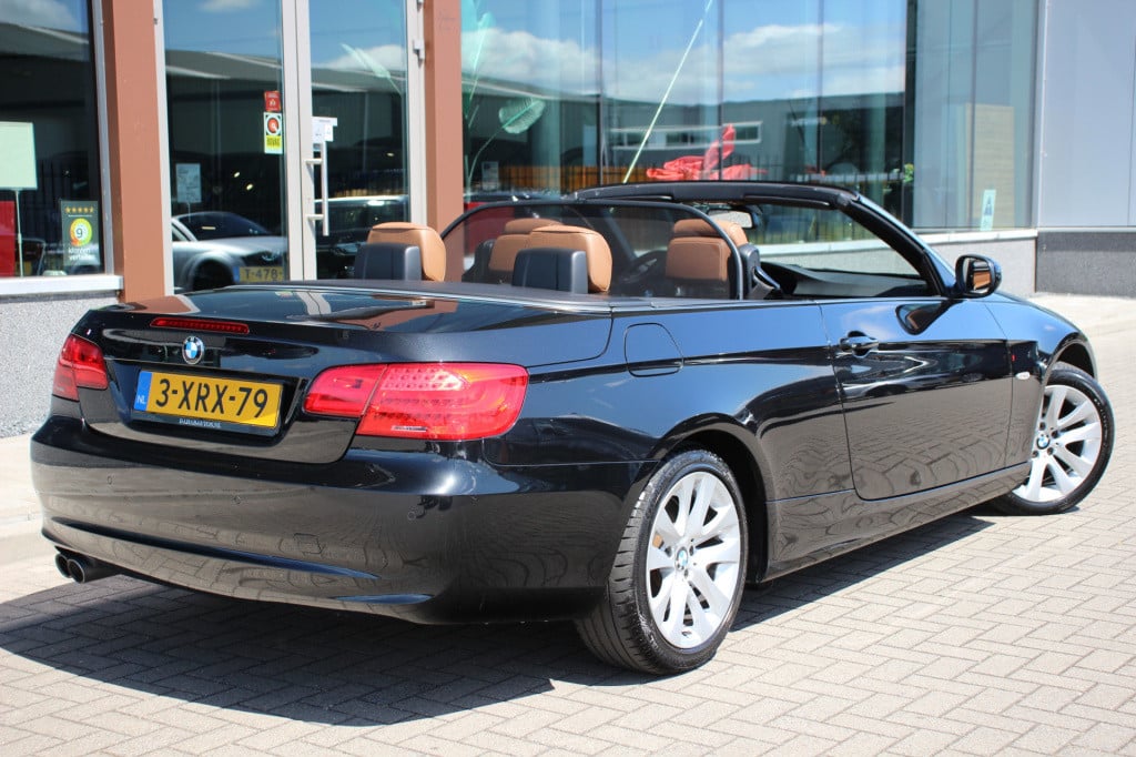 BMW 3-serie cabrio 325d high executive | navi | cruise | harmon kardon