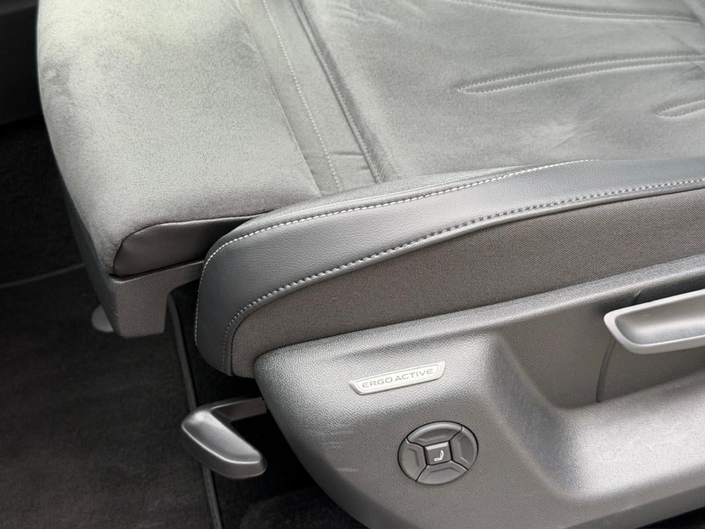 Volkswagen Tiguan 1.5 ehybrid elegance 204pk | trekhaak | 360 camera | dode