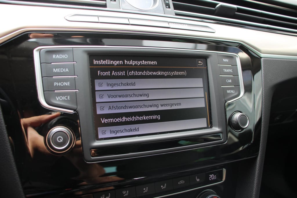 Volkswagen Passat variant 1.4 tsi act highline - dsg - leder - stoel verw -