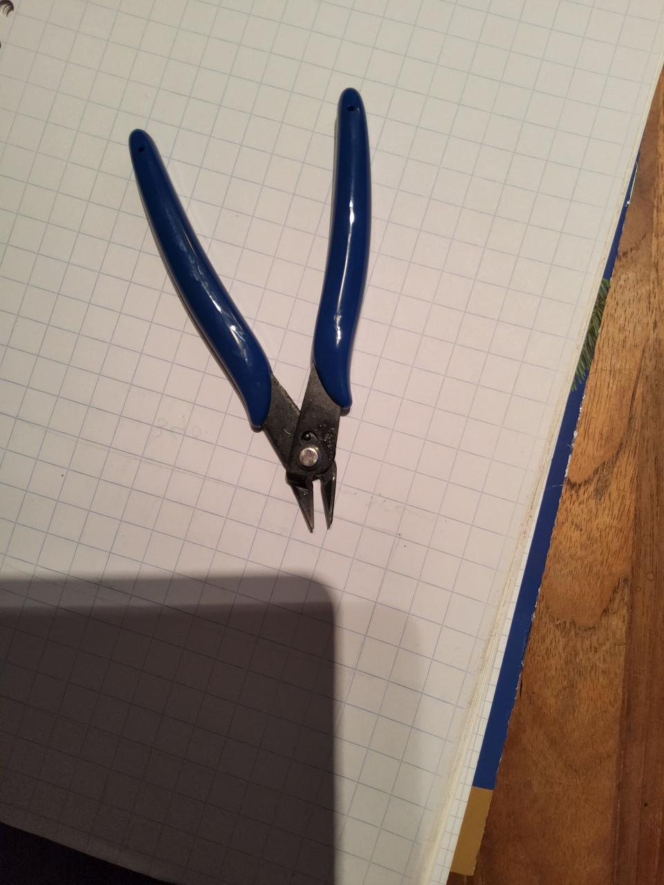 Fijne electronica zijkniptang