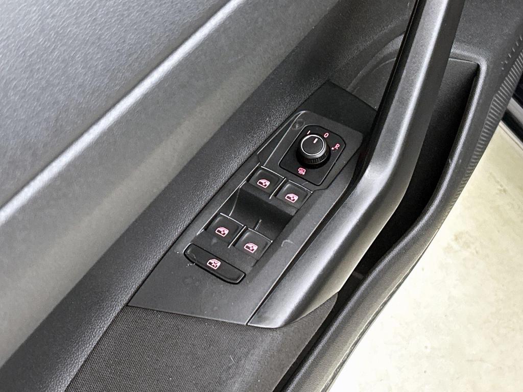 Volkswagen Polo 1.0 tsi comfortline | cruise control | apple carplay | airc