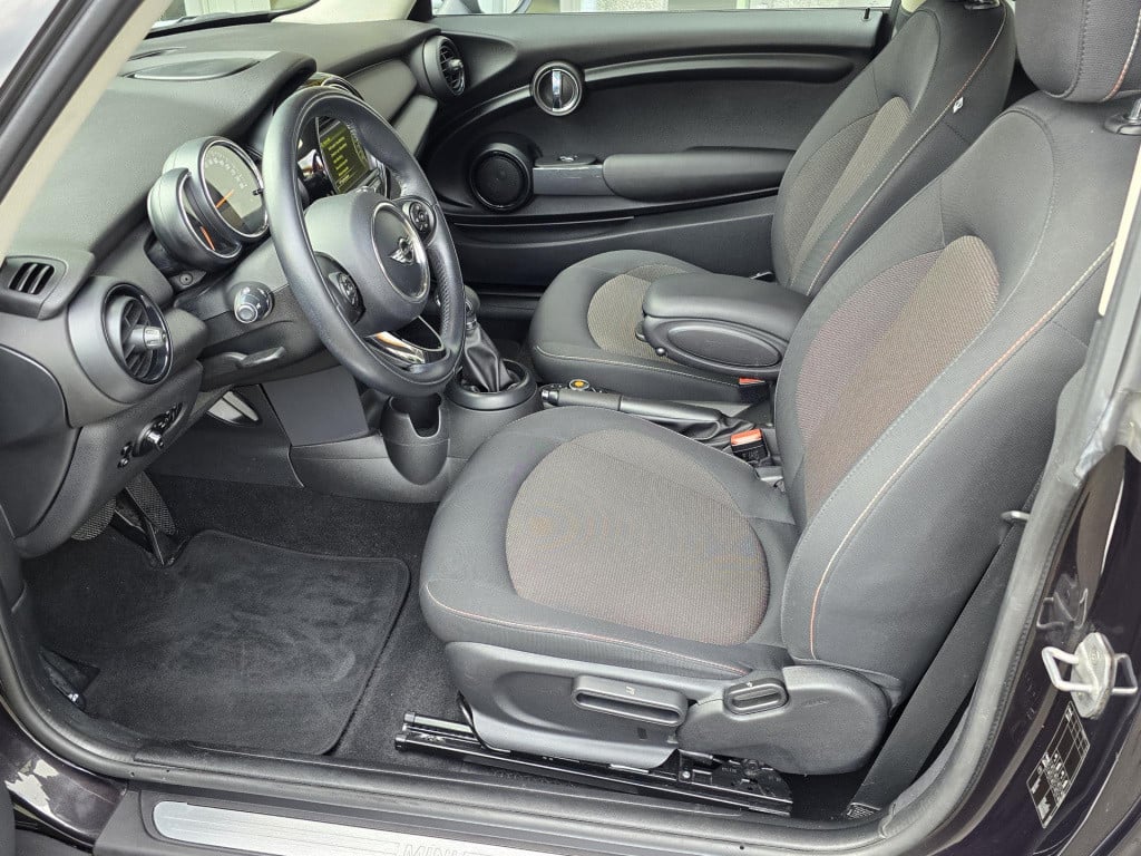 Mini One mini 1.2 salt business automaat