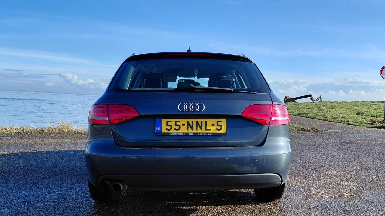 Audi a4 station b8 1.8 tfsi + extra set winterbanden