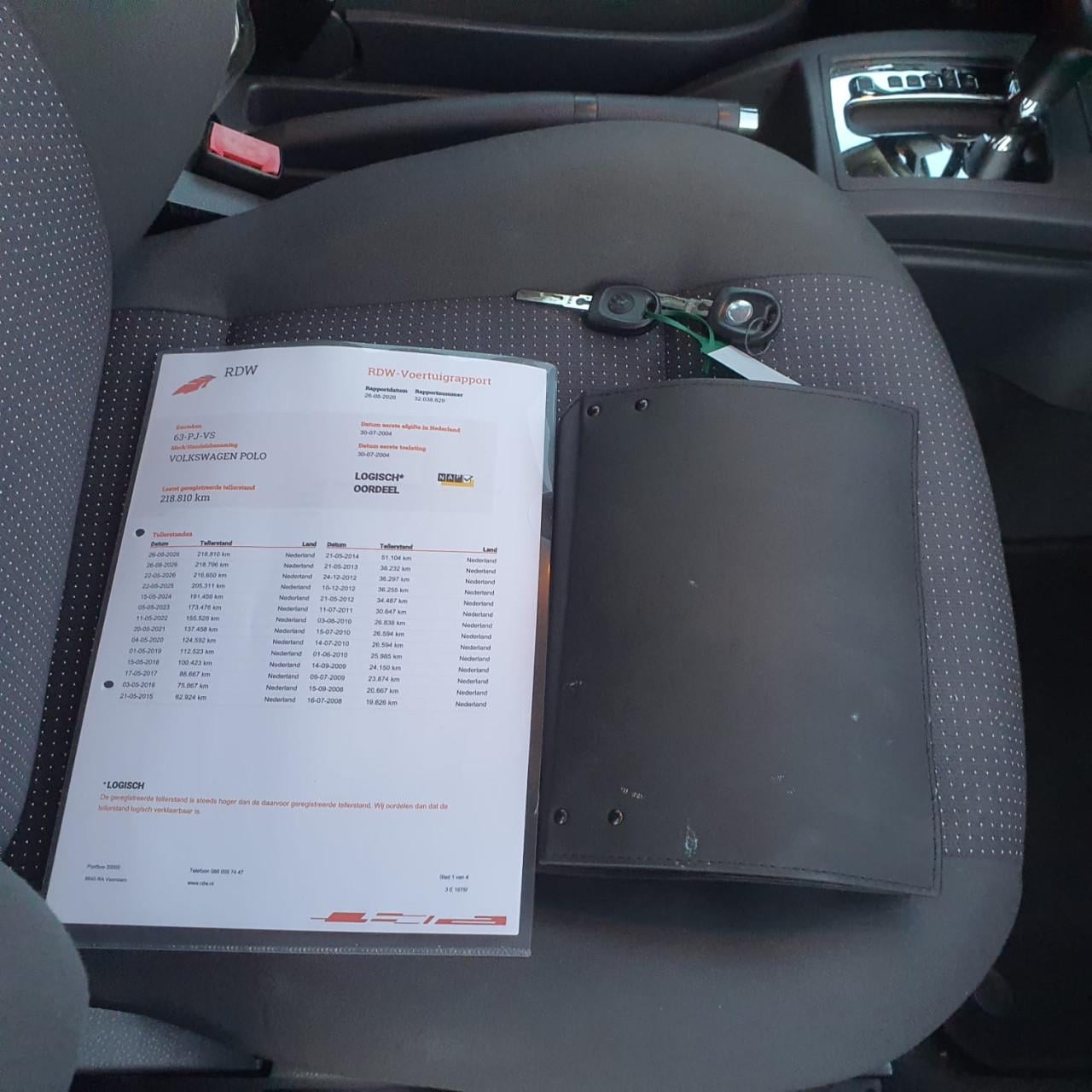 Volkswagen Polo 1.4-16V Athene Automaat