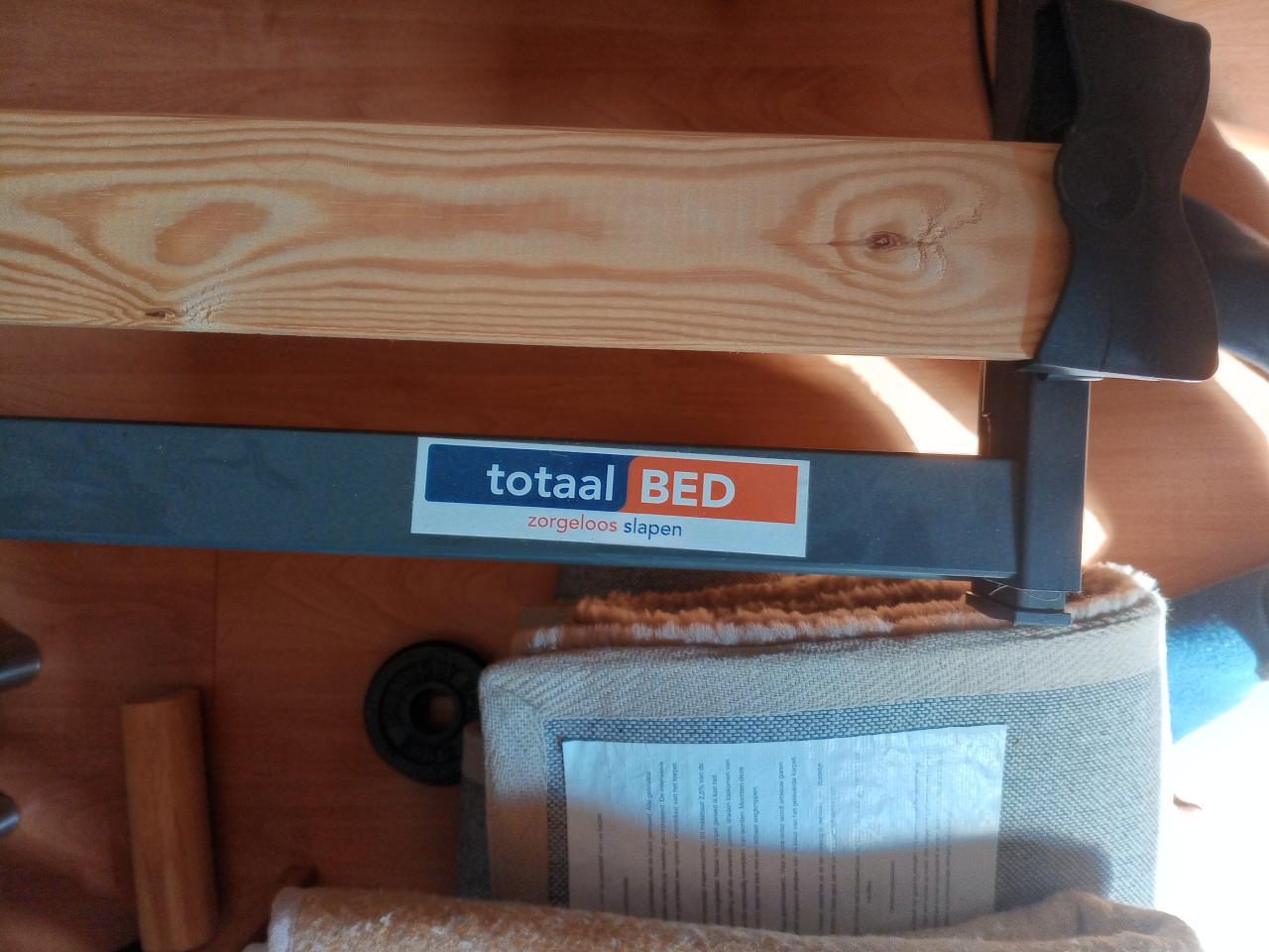 Bed electrisch verstelbaar