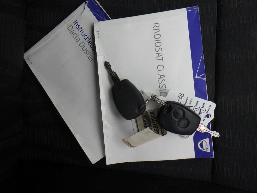 Dacia Duster 1.6 lauréate 2wd