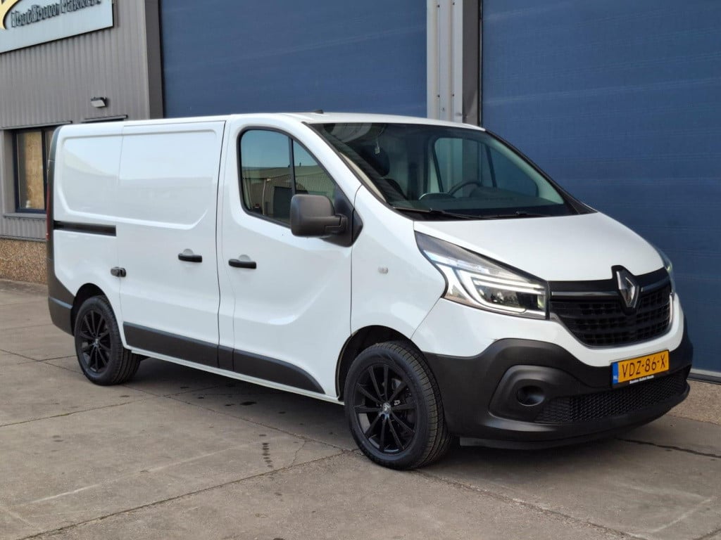 Renault Trafic 1.6 dci 95 t29 l1h1 comfort airco / cruise controle / navi /