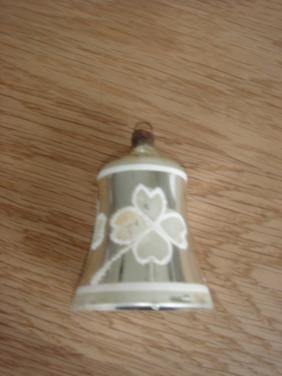 Te koop Oude glazen zilveren kerstklokje