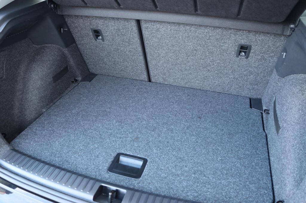 Seat Arona 1.0 tsi style | parkeersensoren | app connect | climate control