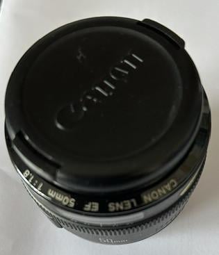 Canon lens