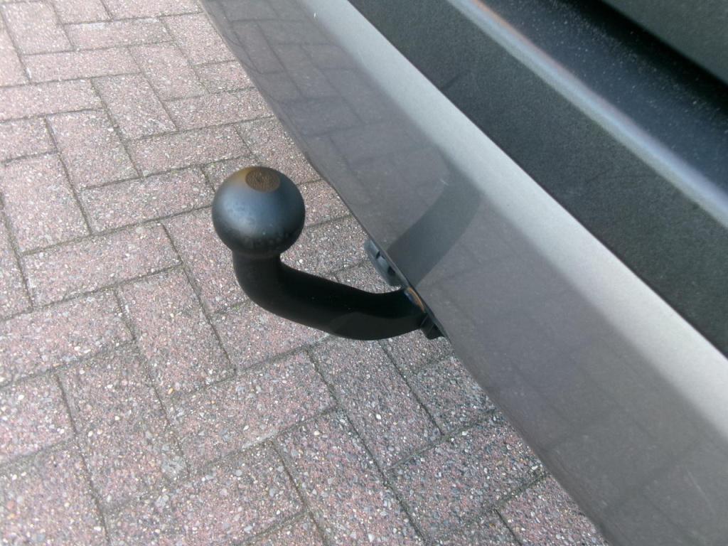 Toyota Rav4 2.0 vvti 360 cam, nav, tr.h. (2000 kg.)