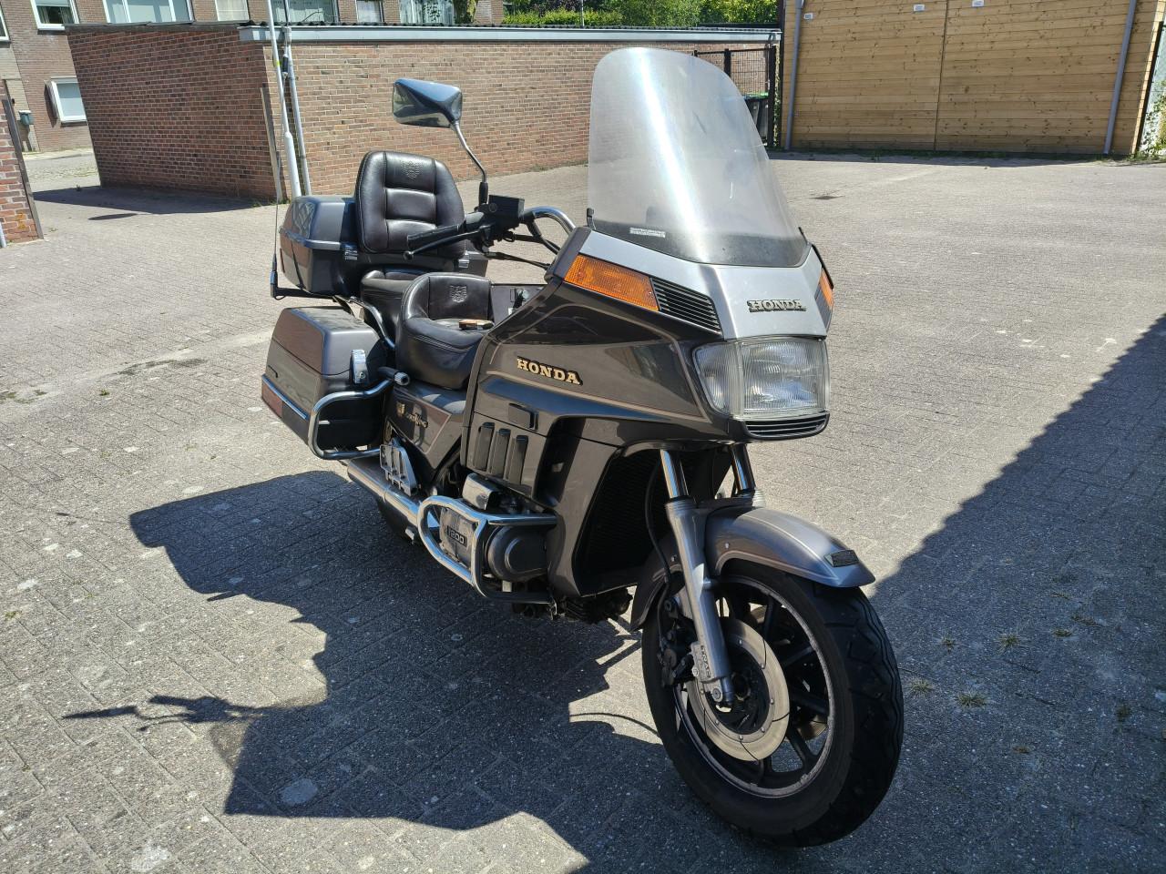 Honda goldwing 1200GL